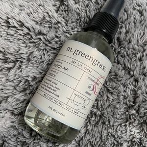 M.greengrass dry oil spray